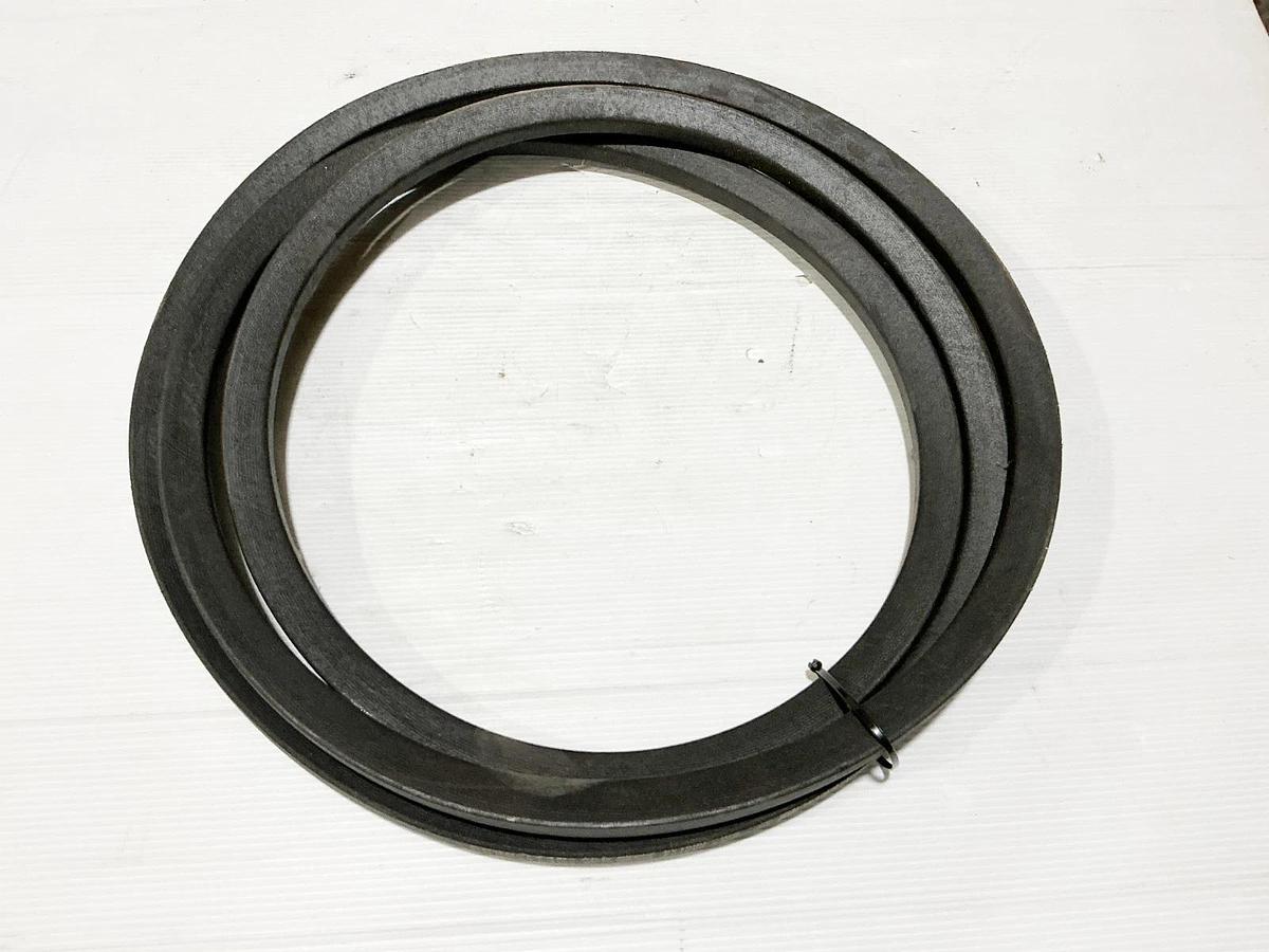New Goodyear 8V1600 HY-T Belt 8V 160" Length 1" Width 1 Rib- No Box