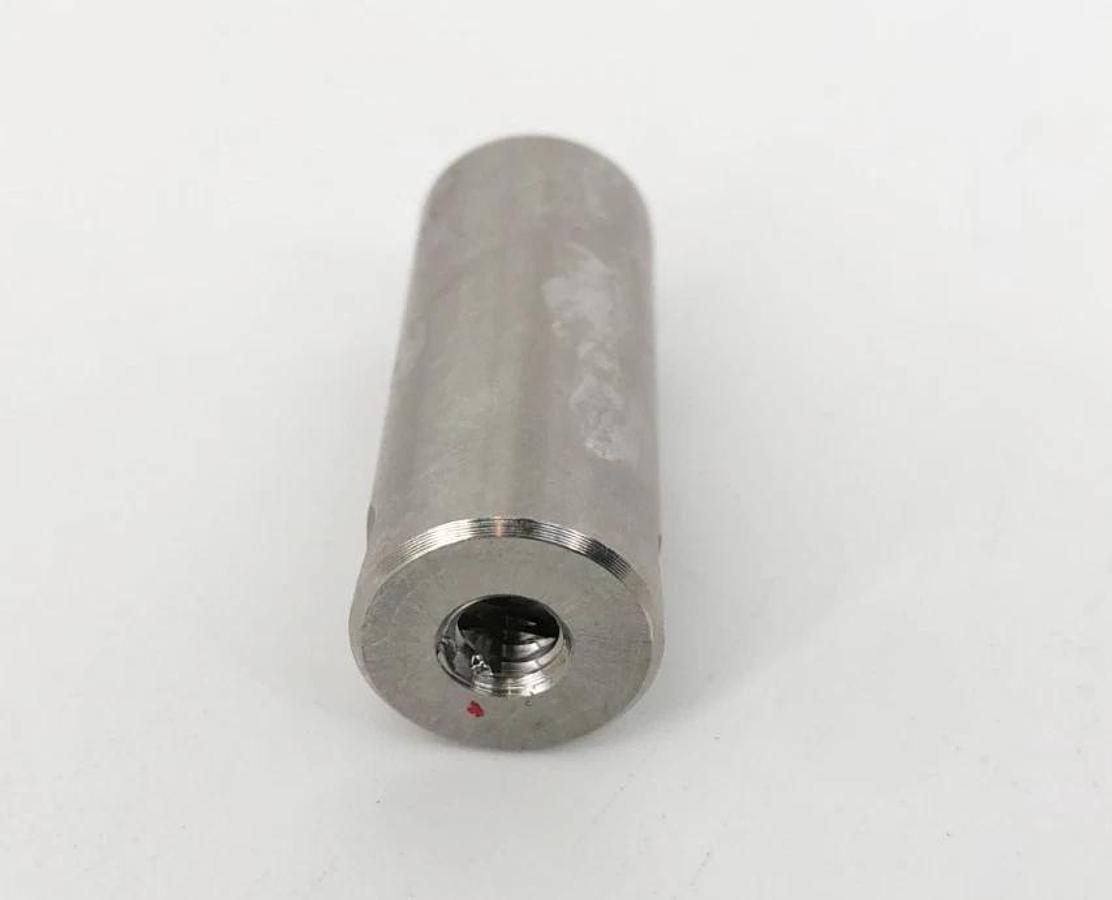 New Fisher Emerson 13B6678X012 Shaft Follower V200 1-1/2" x 5/8" - No Box