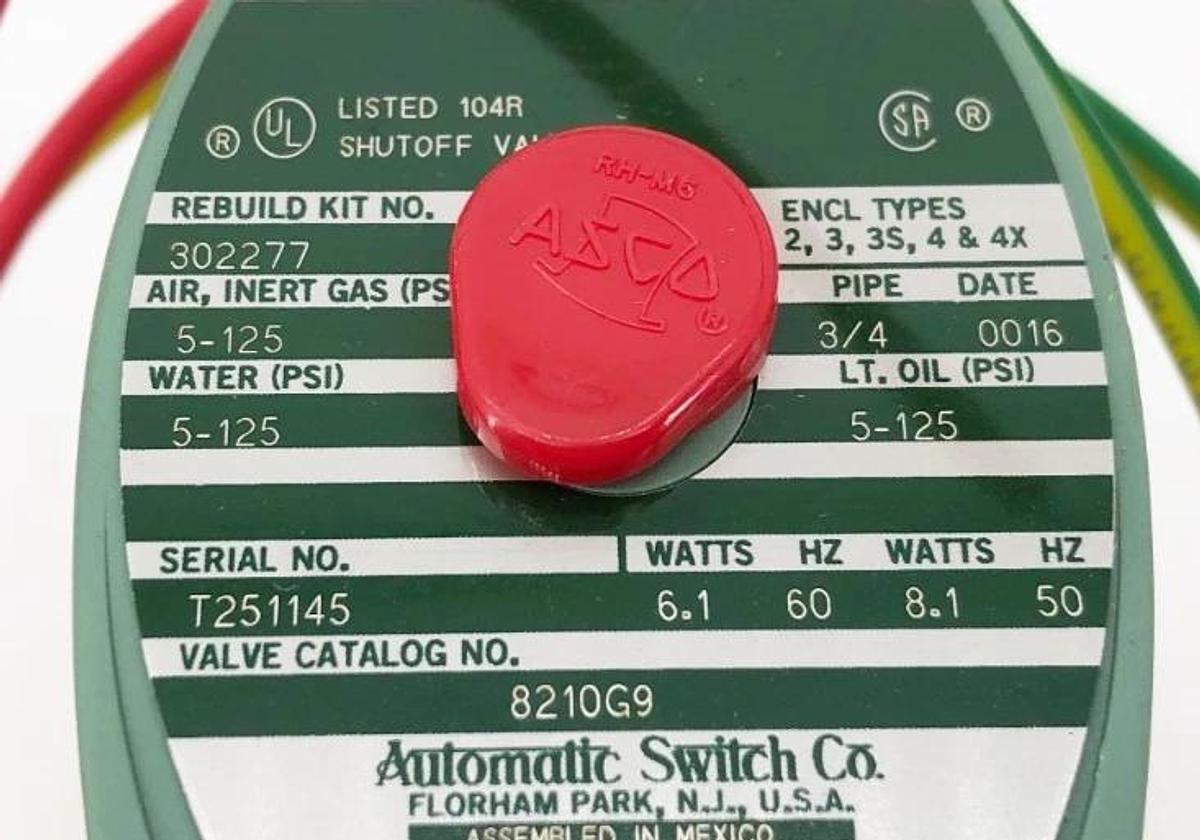 New Asco 8210G9 440/480V Solenoid Valve 2-Way 3/4" - No Box