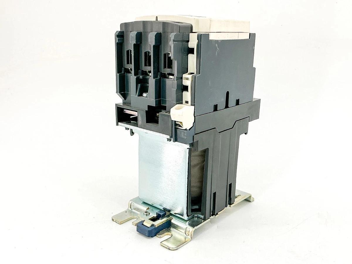 New Schneider Electric LC1D50BD Contactor 50A 24VDC 3P 3PH - No Box