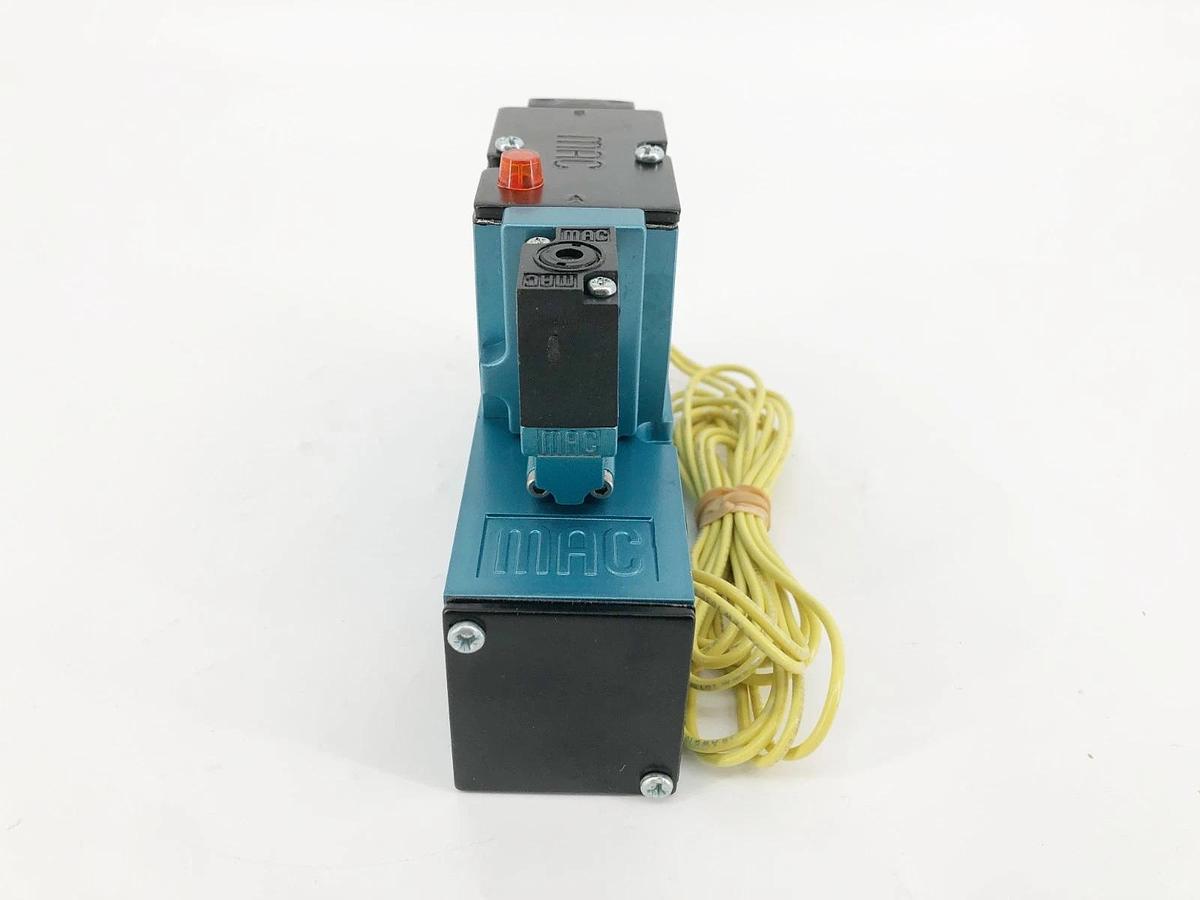 New MAC Valves 82A-AC-BKA-TM-DDA5-1DA Solenoid Valve 24VDC 150psi 5.4W