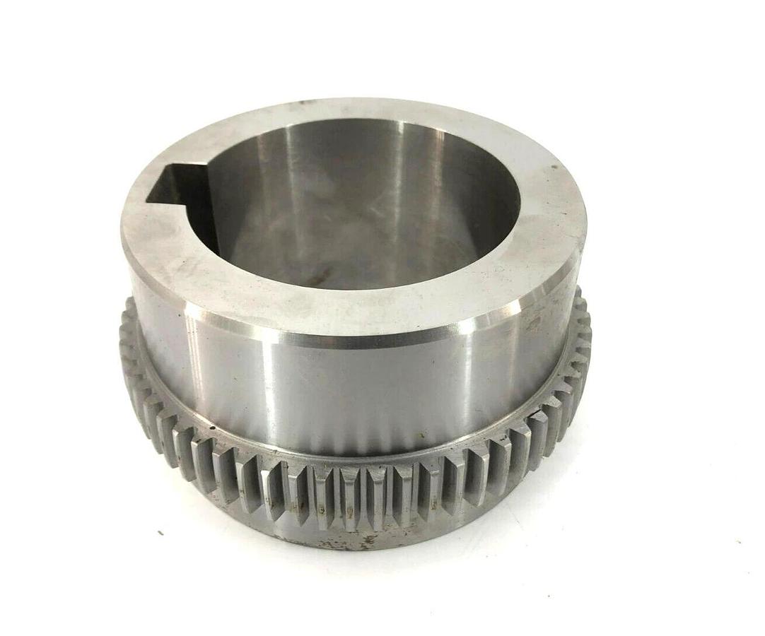 New Ameridrives 015611-22 Flex Hub and Sleeve 3-1/2" Bore 8-1/4" Flange