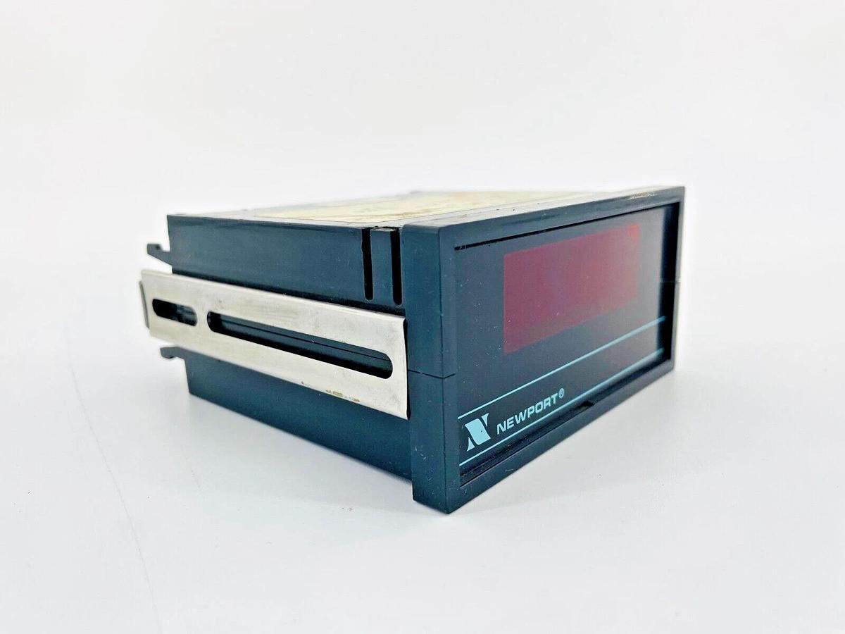 Used Newport 202A-P Process Meter 120V 2.4W 4-20mA
