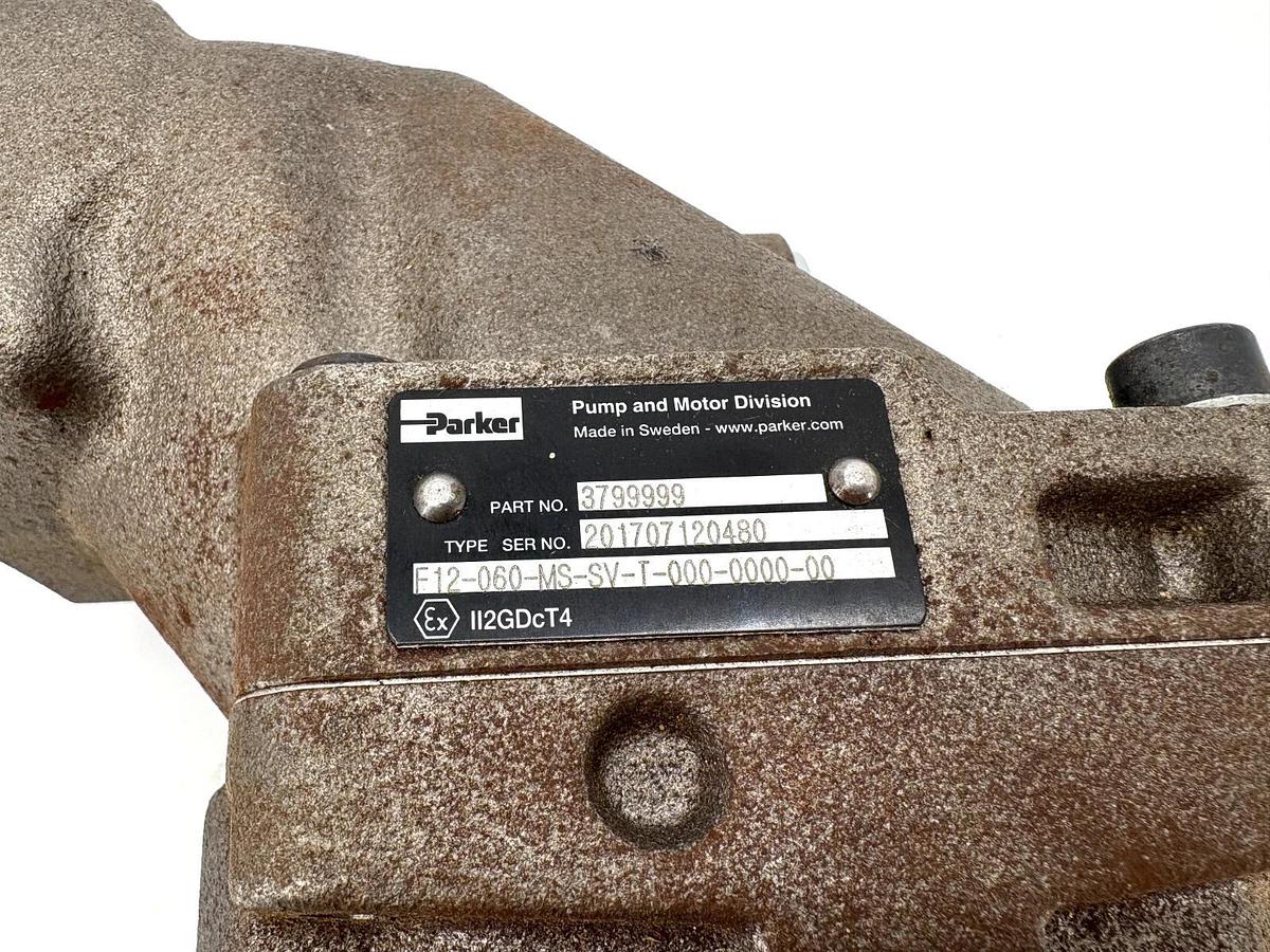 New Parker F12-060-MS-SV-T-000-0000-00 Bent Axis Hydraulic Motor - No Box