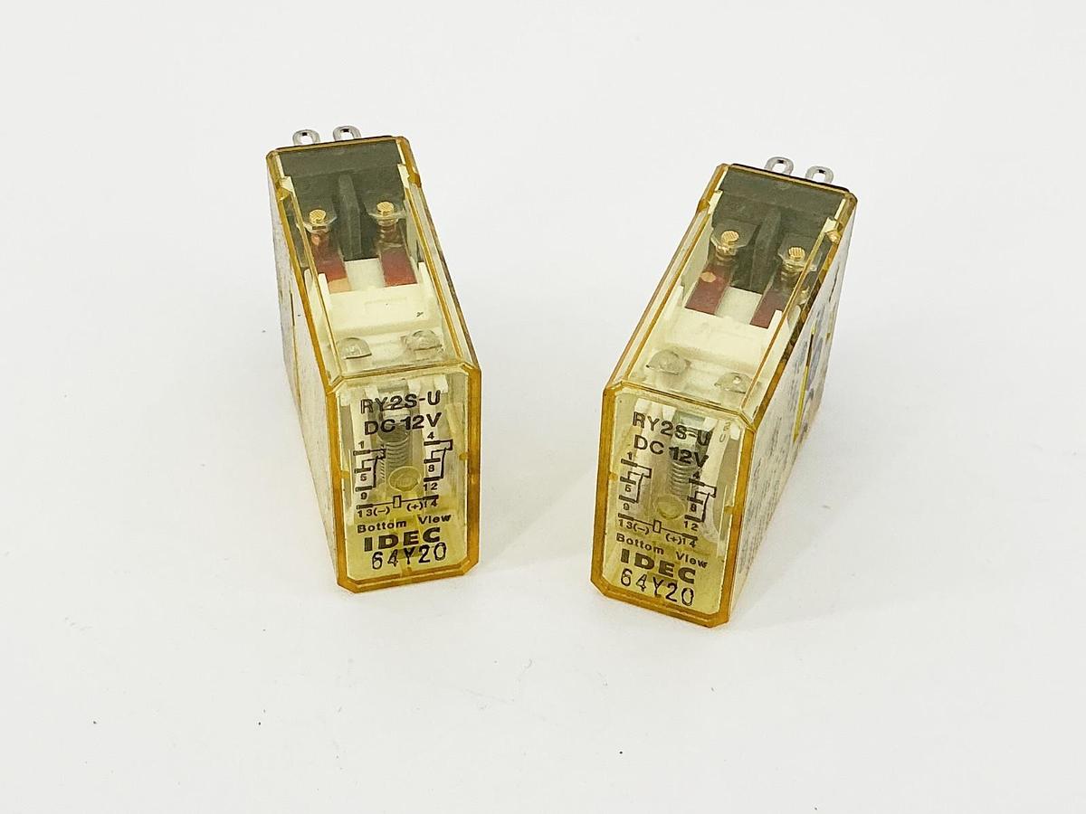 New Lot of 2 IDEC RY2S-UDC12V Relay 12VDC 3A 8Pin - No Box