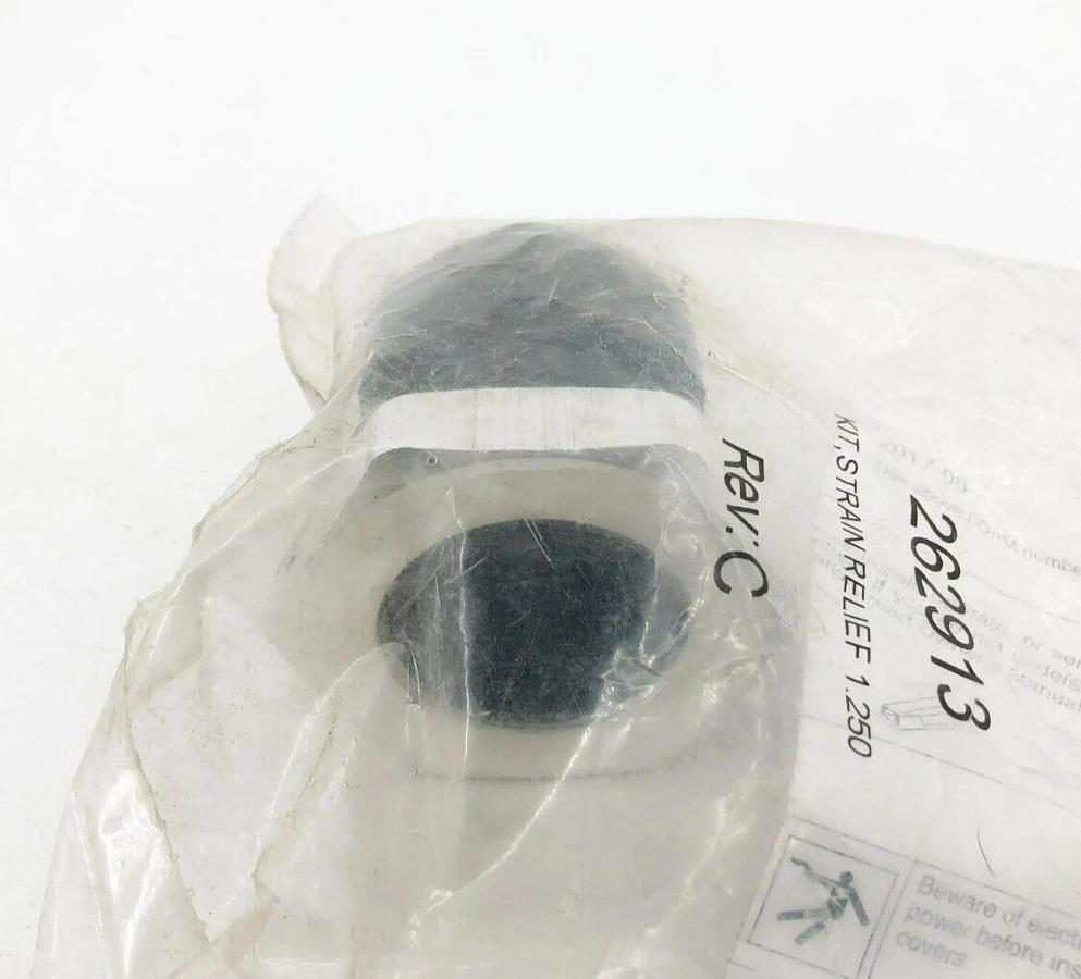 New Miller 262913 Kit Strain Relief 1.250 Rev. C