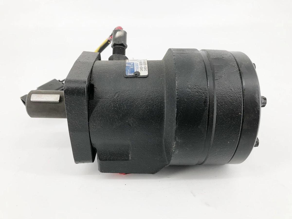 New Eaton Char-Lynn 103-3295-012 Hydraulic Motor