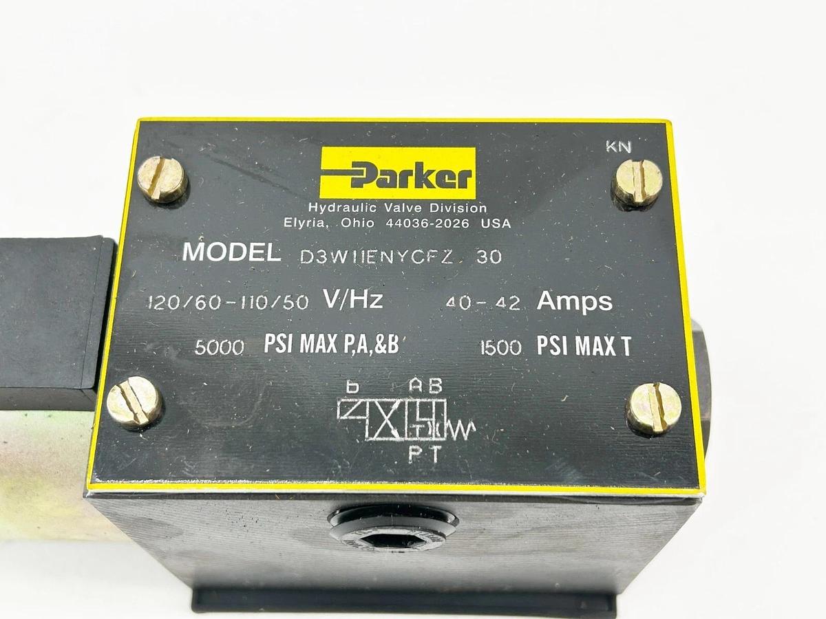 New Parker D3W11ENYCFZ-30 Solenoid Valve 5000PSI 42A 110/120V 50/60Hz