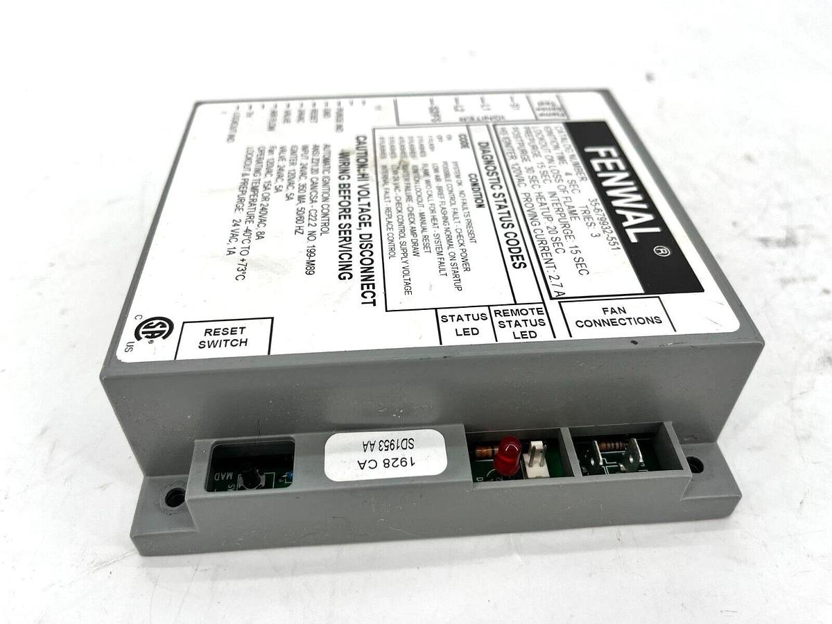 Used Fenwal 35-679932-551 Automatic Ignition Control Module 24VAC