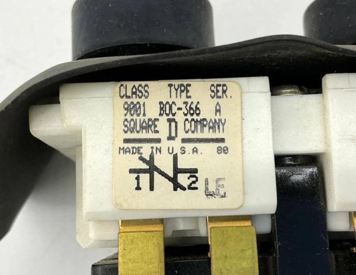 New Square D 9001BOC366 Ser A Replacement Interior for BW-72/73 Pendants 5A 600V