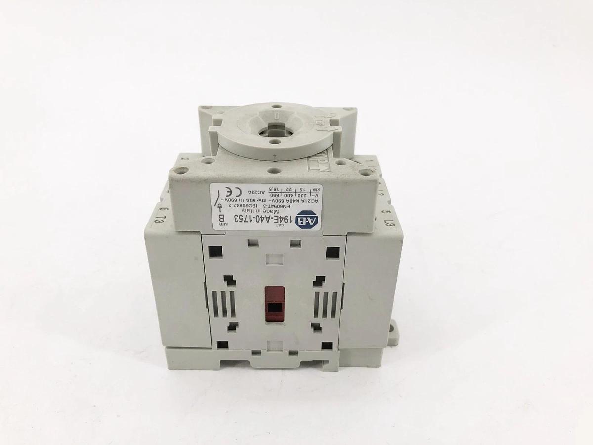 New Allen Bradley 194E-A40-1753 Ser. B Load Switch 40A 600VAC 3 Pole - No Box