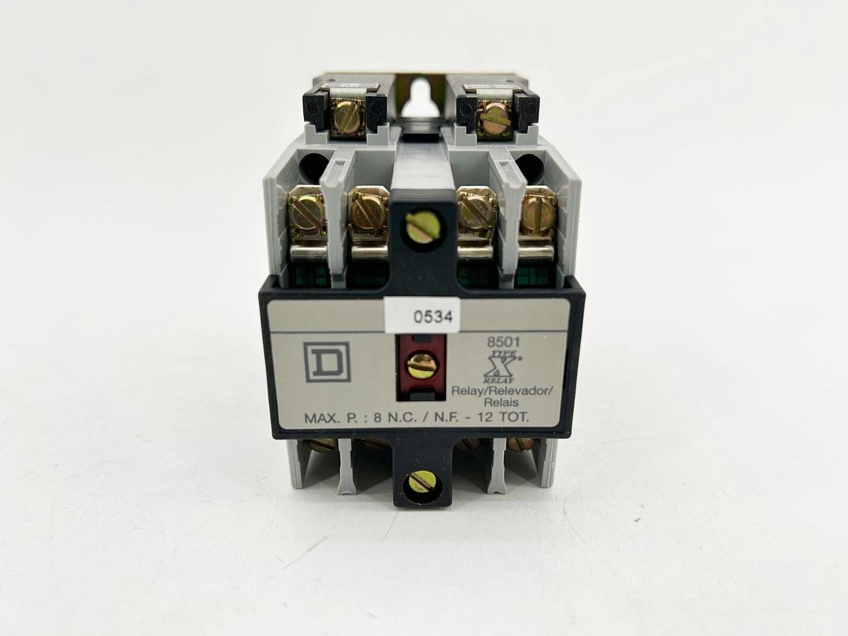 New Square D 8501-XO40V06 AC Control Relay 10A 600V 440/480Vac 50.60Hz Type X