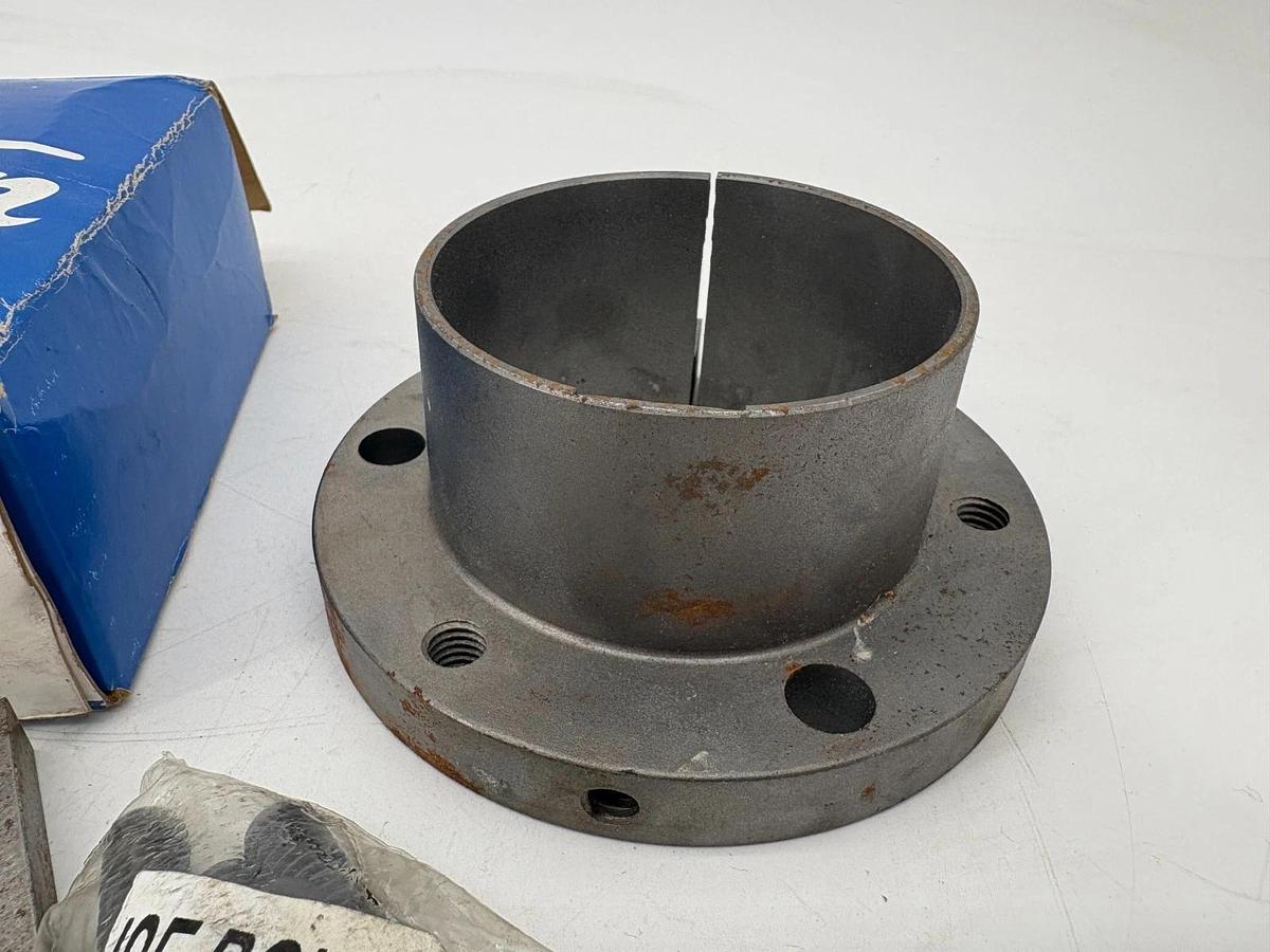 New Martin Sprocket SF-2 7/8 Quick Disconnect Bushing 2-7/8" Bore