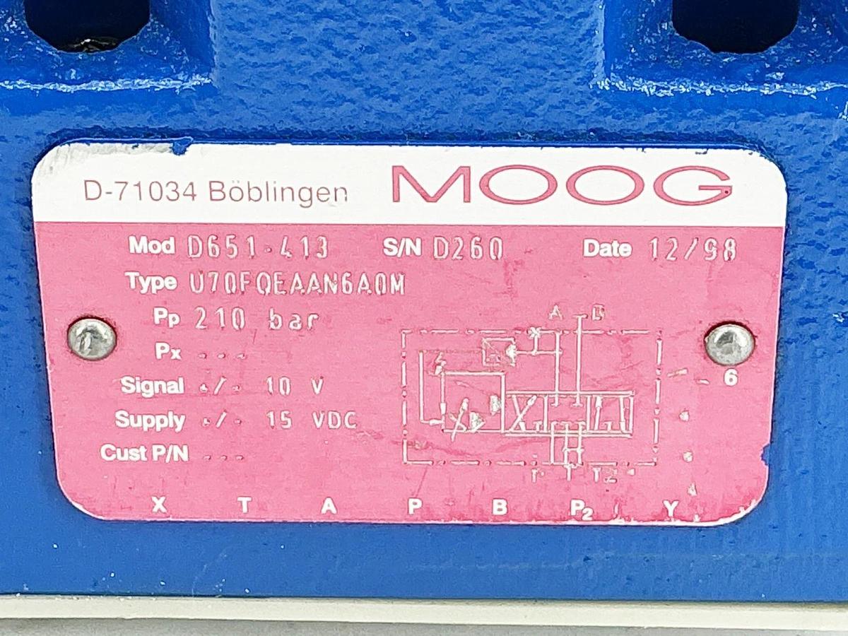 New Moog D651-413 Proportional Valve 210Bar 10-15V - No Box