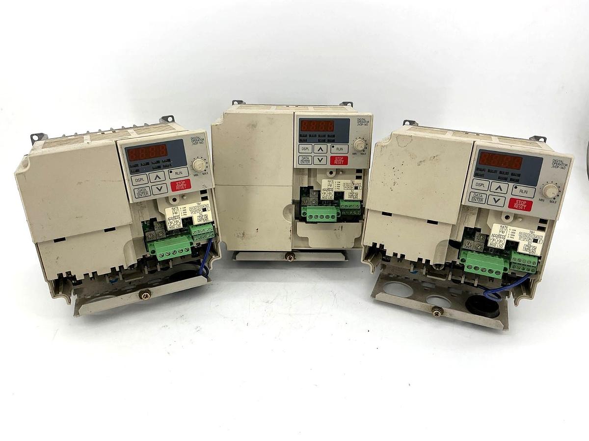 Used Lot of 3 Yaskawa CIMR-V7NU43P7 Varispeed Drive 3PH 12A 460VAC FOR PARTS ONLY
