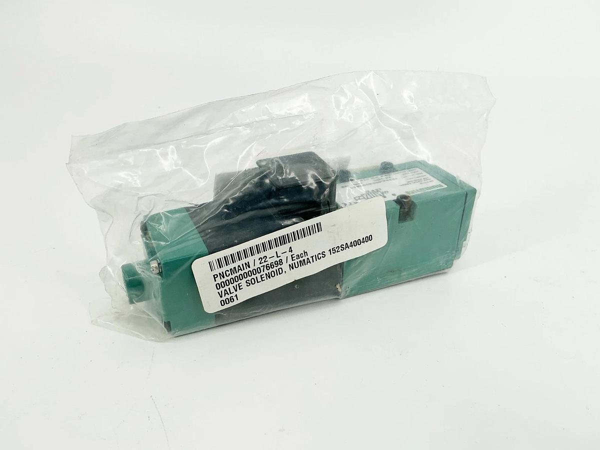 New Numatics 152SA4004000061 Pneumatic Solenoid Valve 24VDC .25A 150PSIG