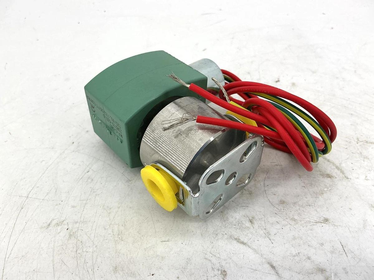 New ASCO 8262G007 110/120V Solenoid Valve 2-Way 1/4" Pipe 6.1W 50/60HZ 3UL49