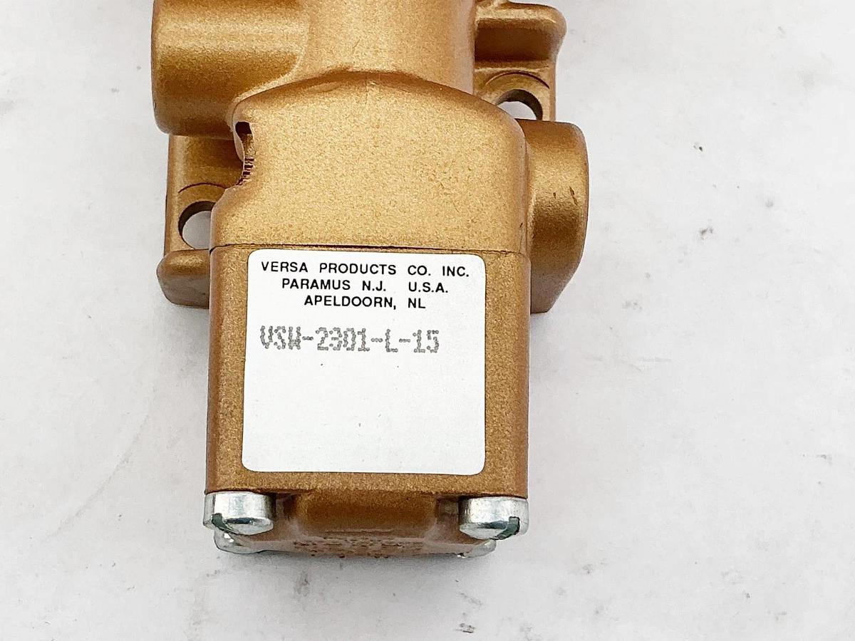 New Versa VSW-2301-L-15 Pneumatic Valve