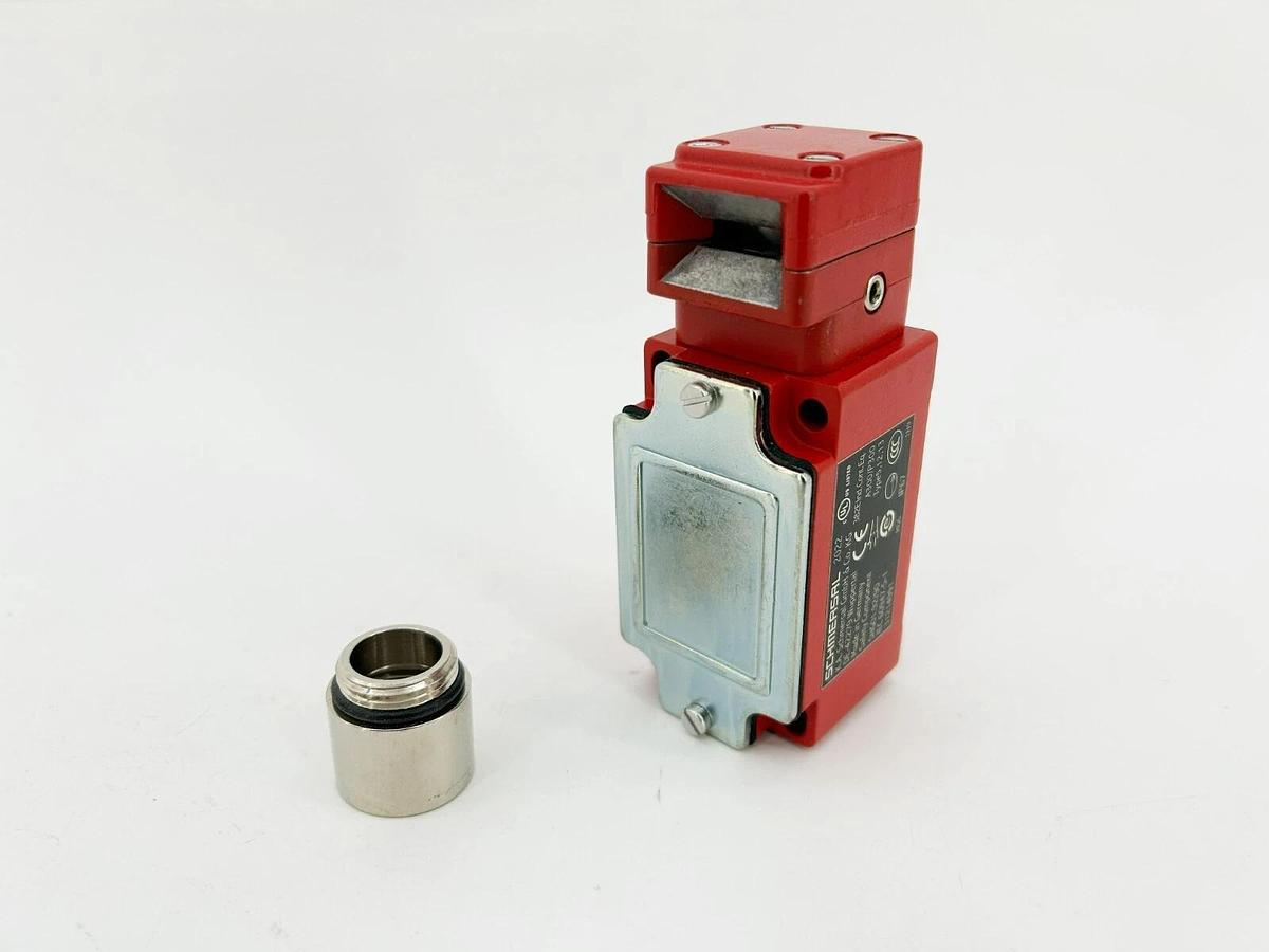 New Schmersal SHG01.92/90 Snap Action Safety Switch - Missing Hardware