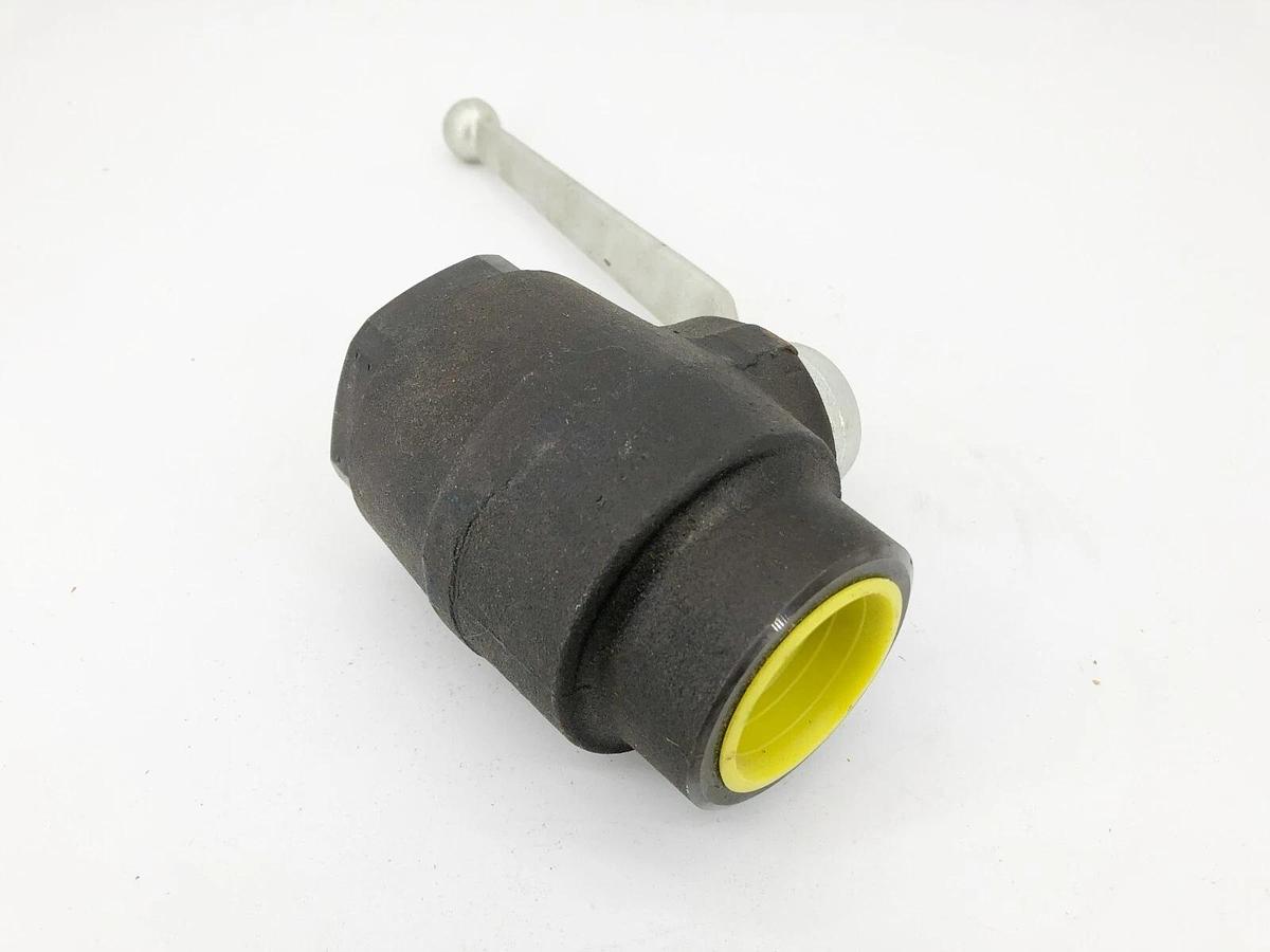 New Dynaquip PN400 Ball Valve DN 32 1-1/4" NPT 4600 CWP CS-CS D-B