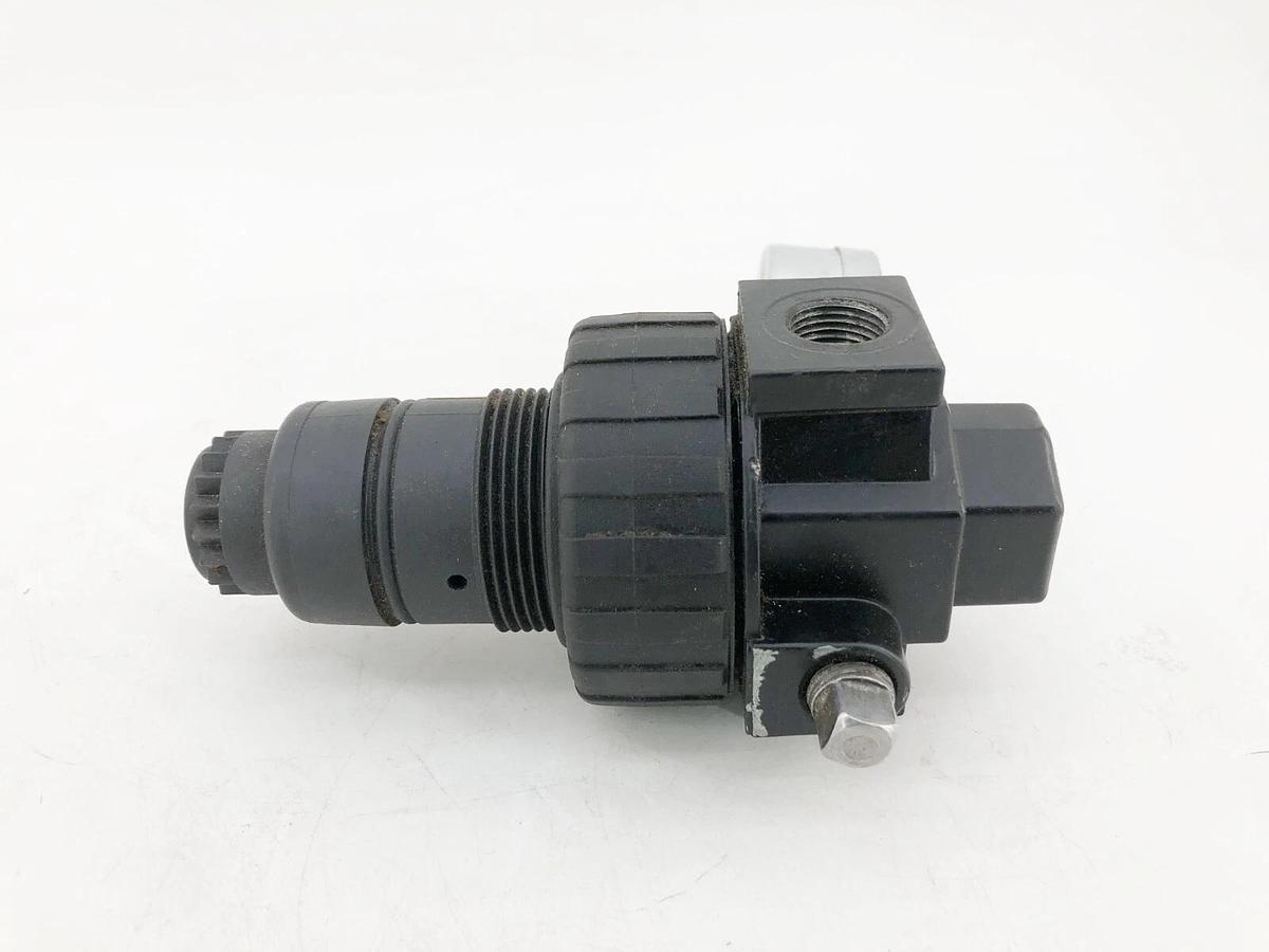 Used Parker 06R213AC Regulator Valve With Gauge 250 PSI 175F