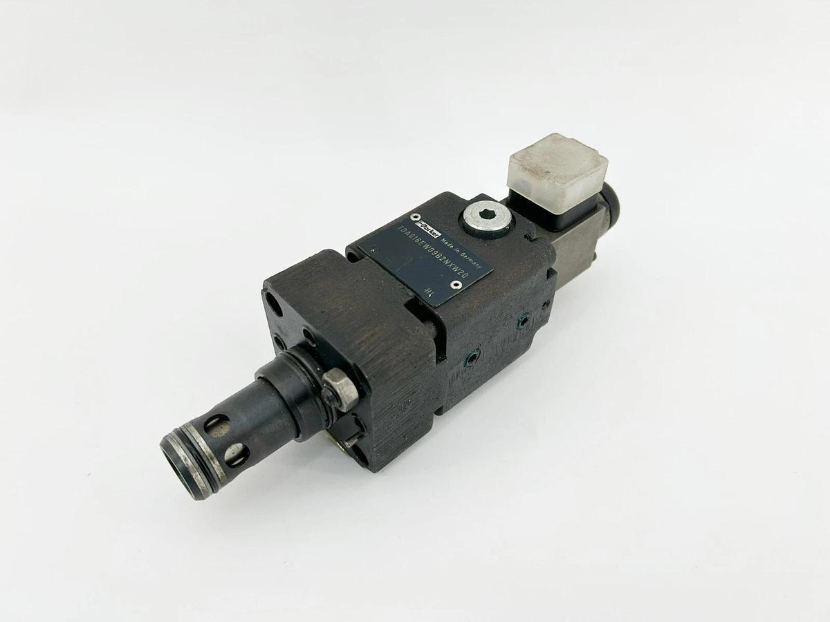 New Parker TDA016EW09B2NXW20 Proportional Throttle Valve, 16VDC