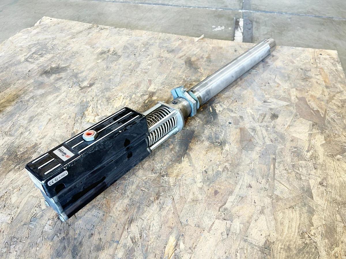 New Ingersoll Rand NM2202B-11-C31 Air Stub Pump 4GPM 1/2" Fluid Outlet 2:1