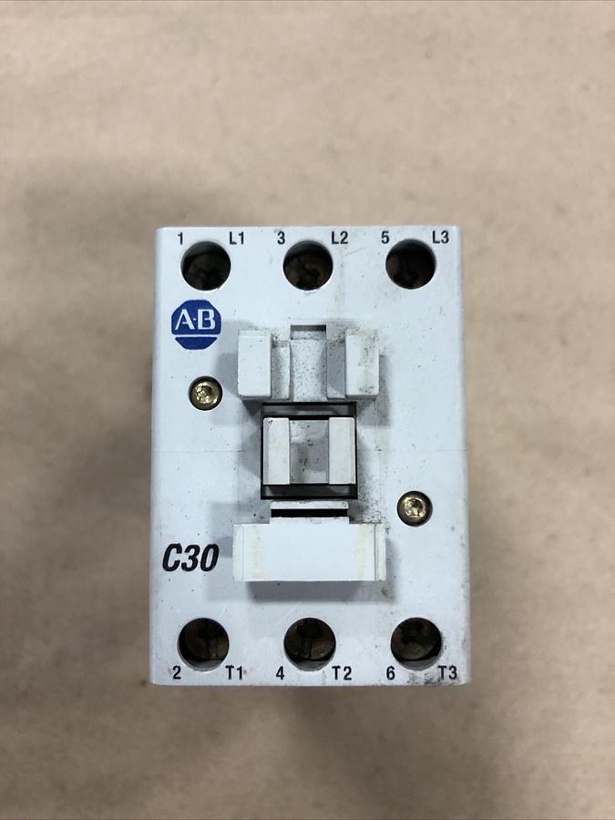 New Lot of 3 Allen Bradley 800F-X01L Contact Block 690V 4KV 10A Ser.A - No Box