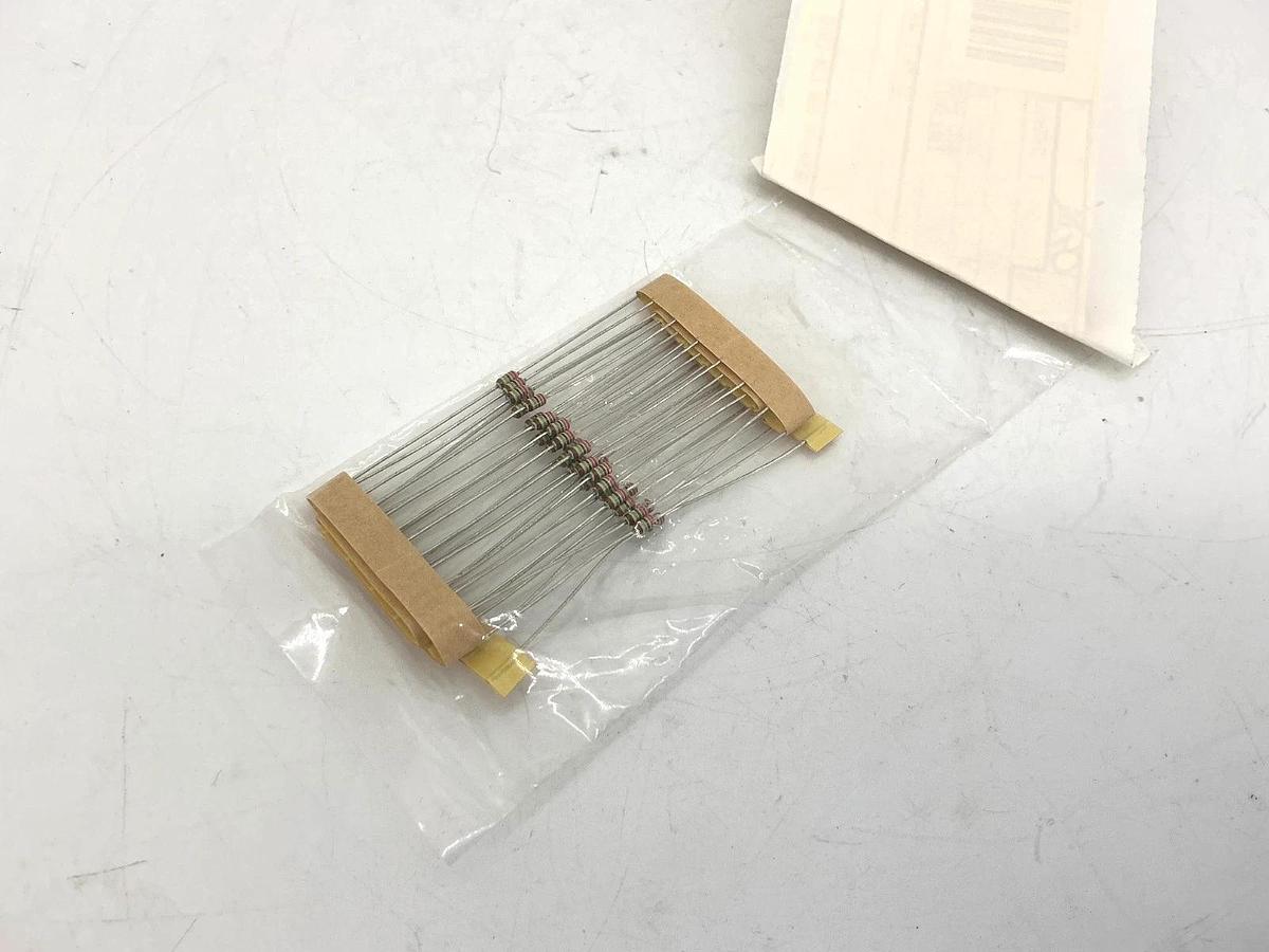 Bag of 30 ERO-S2PHF22R0 Metal Film Resistors 22OHM 1/4W 1% P22.0CACT-ND