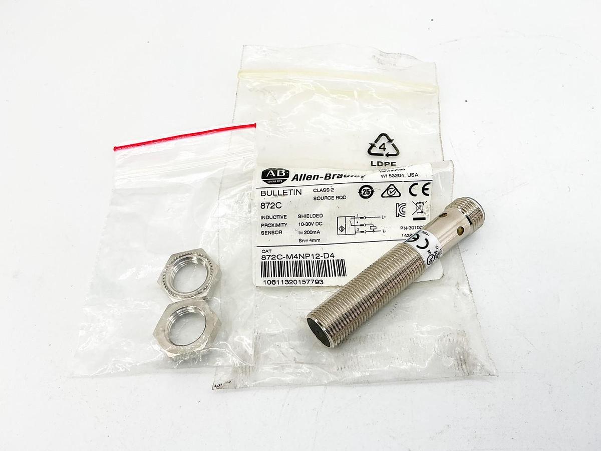 New Allen Bradley 872C-M4NP12-D4 Inductive Proximity Sensor 30VDC 200mA Ser.E
