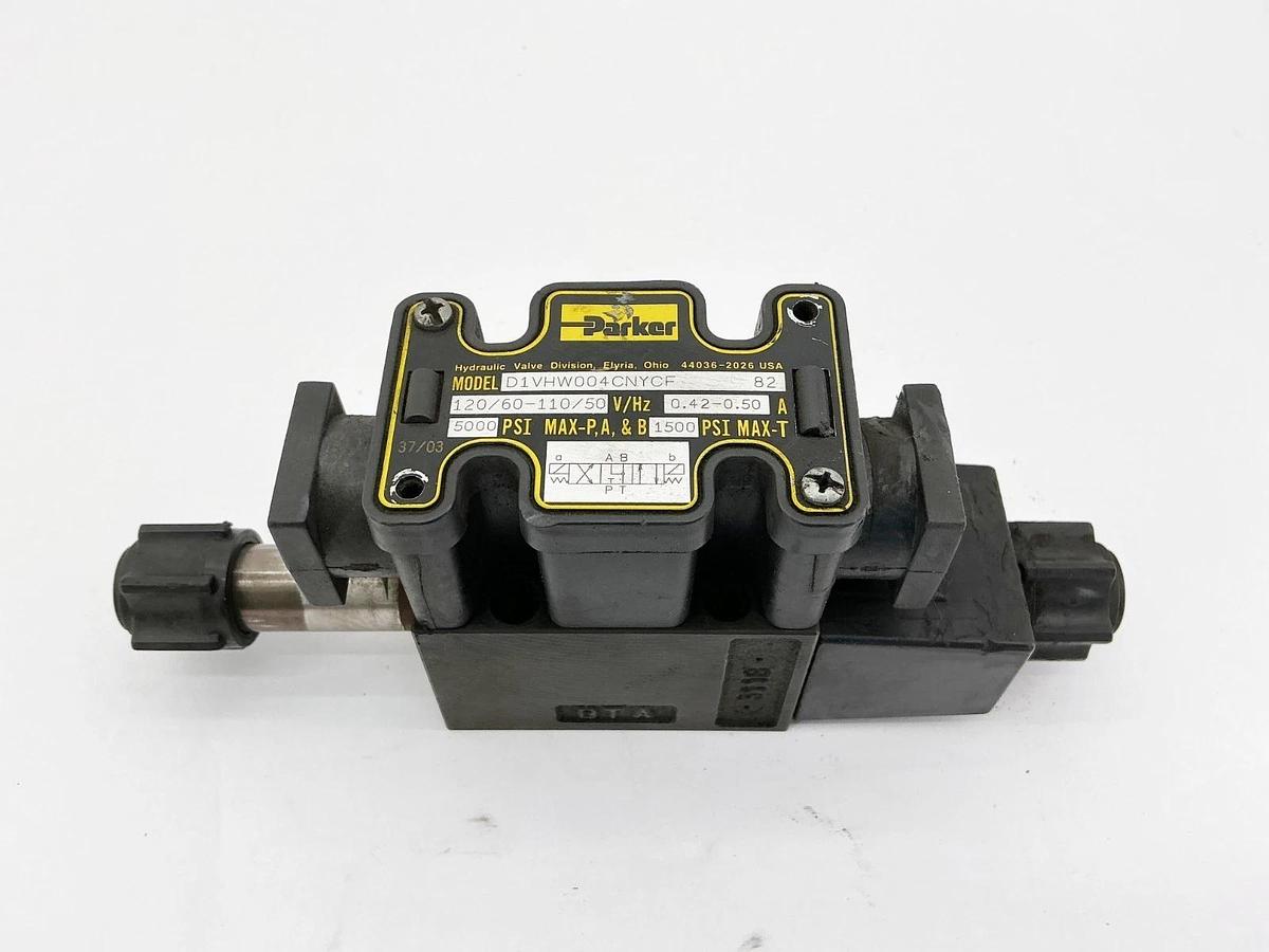 Used Parker D1VHW004CNYCF Solenoid Valve 110/120V 50/60Hz 1500PSI - Missing Coil