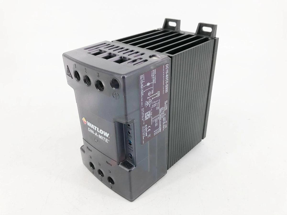 New Watlow DC10-60C0-S000 Controller 55A 4.5-32VDC In 277-600VAC Out - No Coil