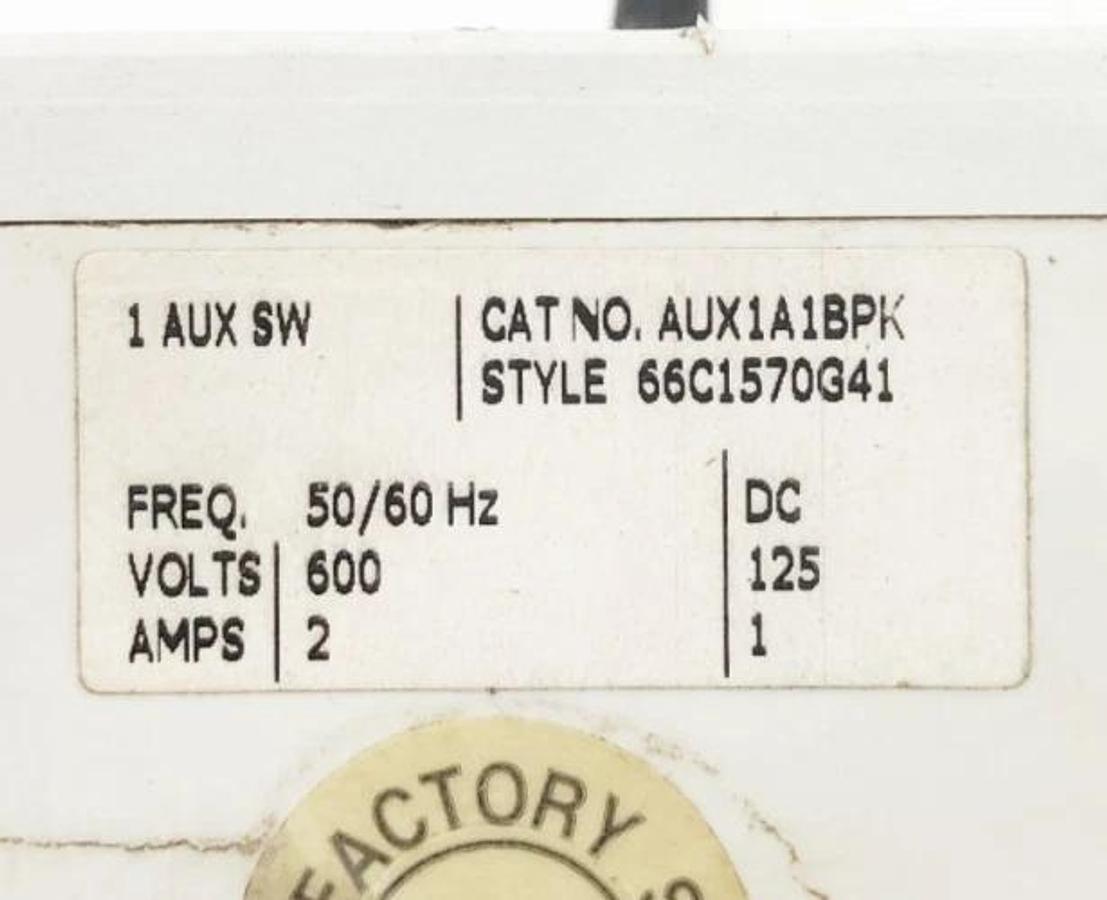 New Eaton Cutler Hammer HMCPE050K2C Motor Breaker AUX1A1BPK 3P 50A 600V - No Box