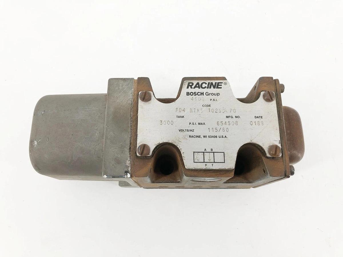 Used Racine FD4-DTKS-102S-70 Solenoid Valve 3000psi 115V/60Hz