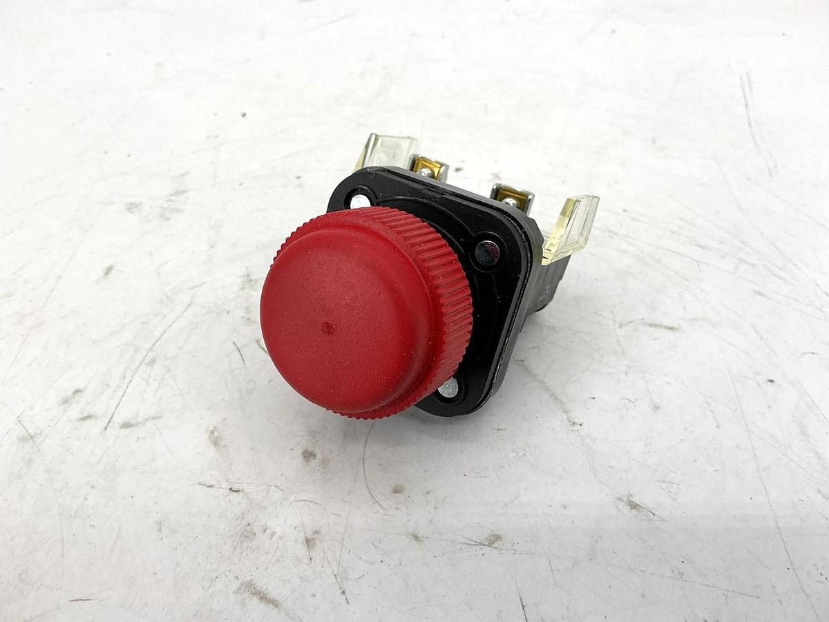 New Allen Bradley 800H-R6D1 Ser F Push Button Booted HD Red Cap 1 NO