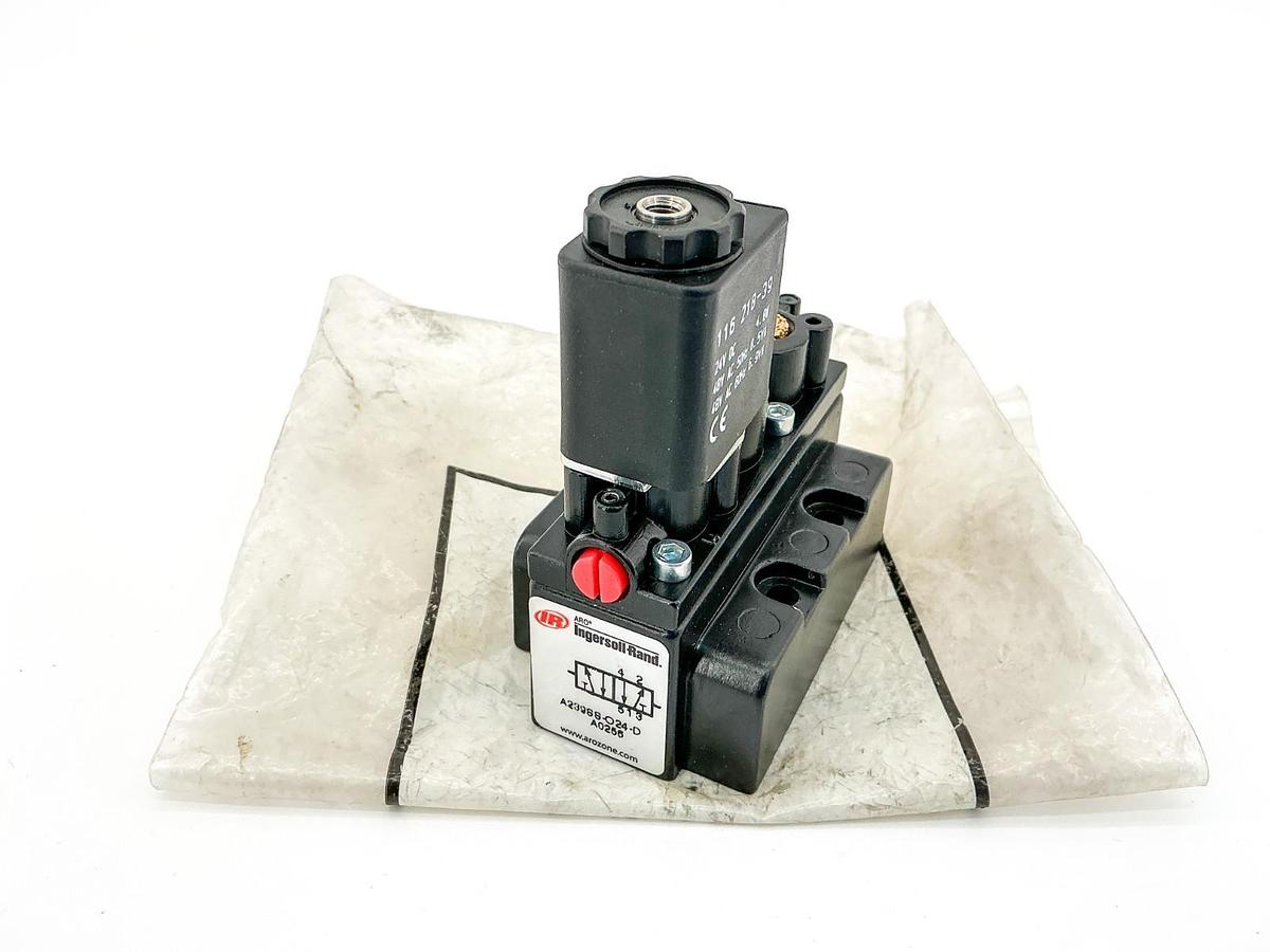 New Ingersoll Rand A239SS-024-D Solenoid Valve 24V 6.9W - No Box