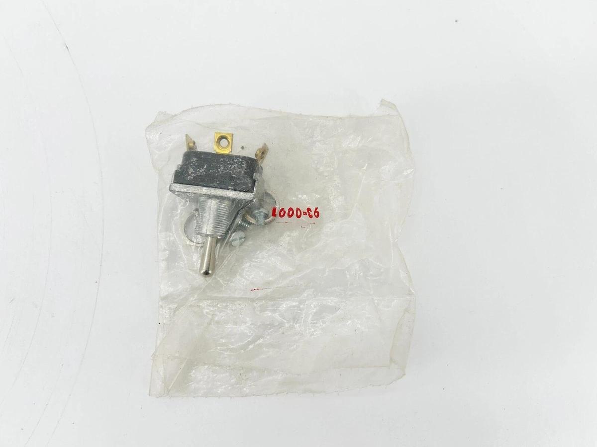 New Lot of 2 Rexnord 93-0001 Toggle Switch 20A 250V SPDT On/OFF/On