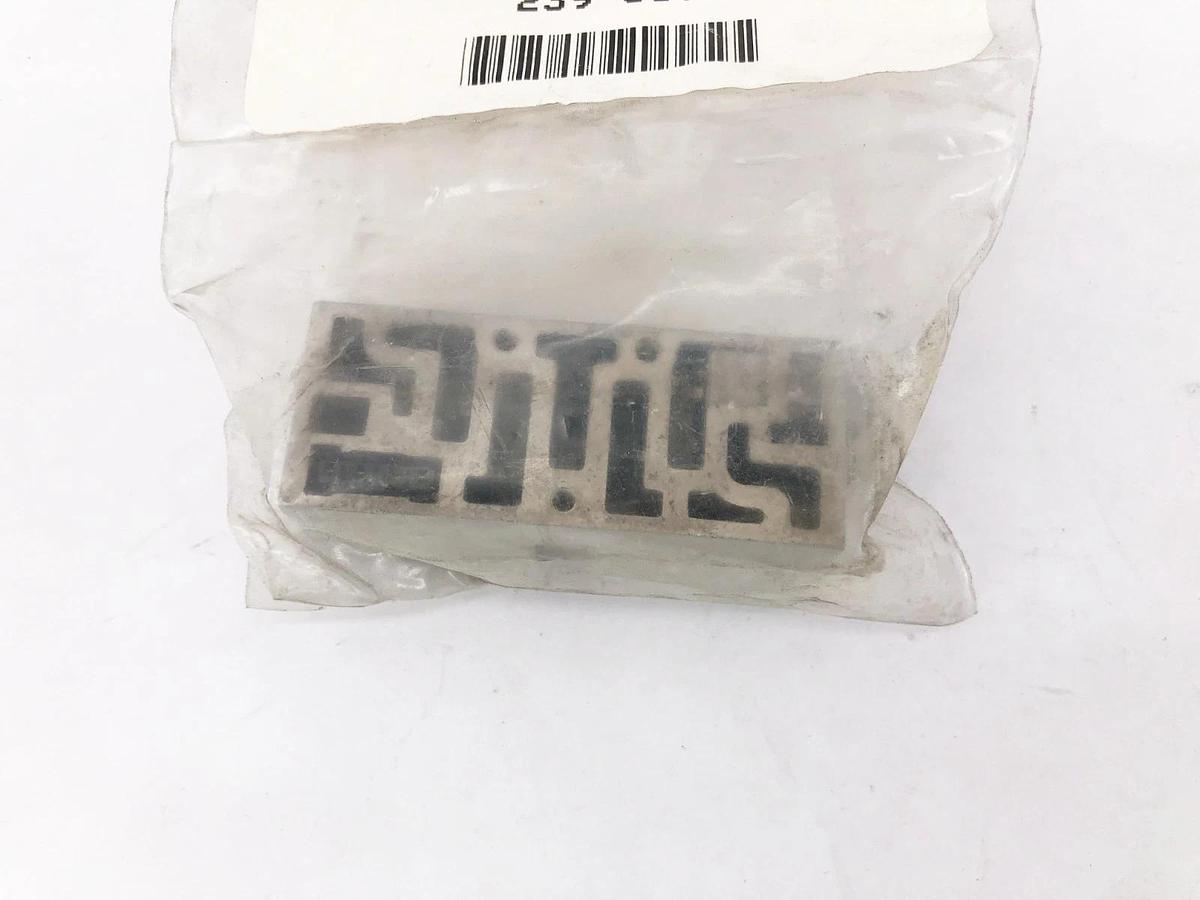 New Numatics 239-687 Speed Control Valve Kit