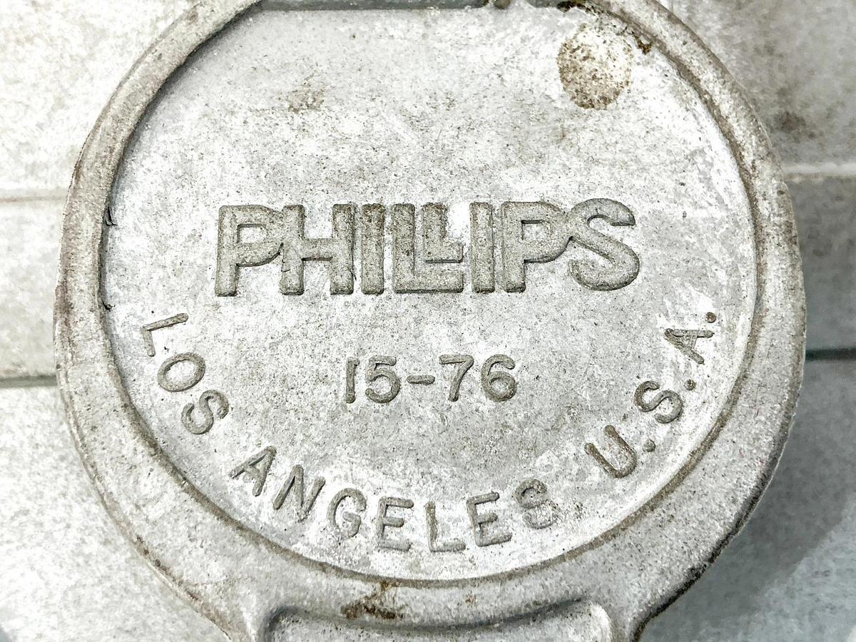 New Phillips 15-76 Socket Breaker 30A 7Pin - No Box