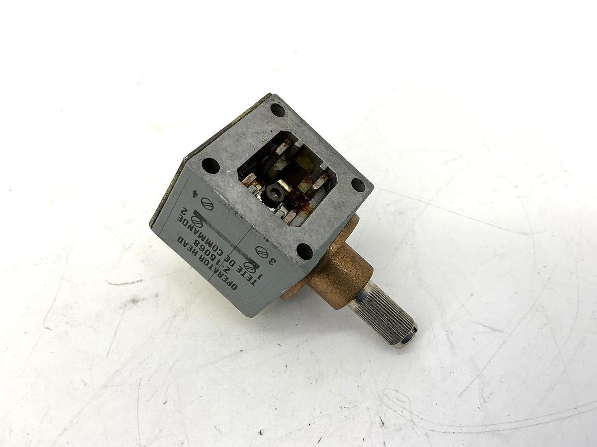 New Allen Bradley Z-16068 Limit Switch Operating Head Renewal Part - No Box