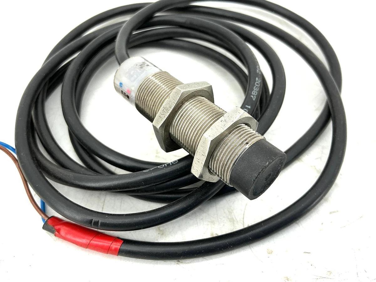 Used Eaton E57LAL18A2E Ser G1 Inductive Sensor Tubular Housing 2-Wire 20-250VAC