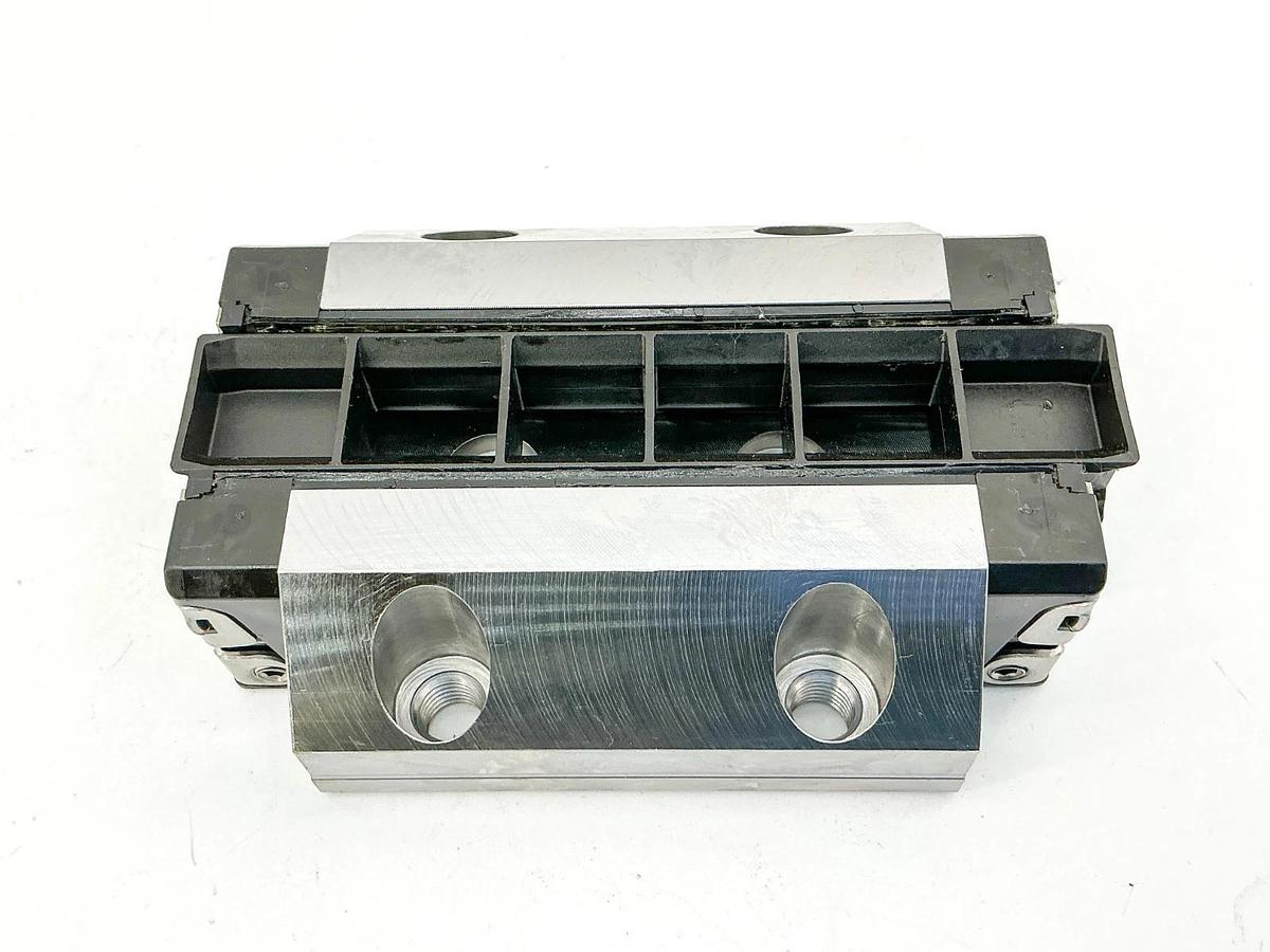 New Rexroth R165371422 Ball Runner Block KWD-030-FLS-C1-N-1
