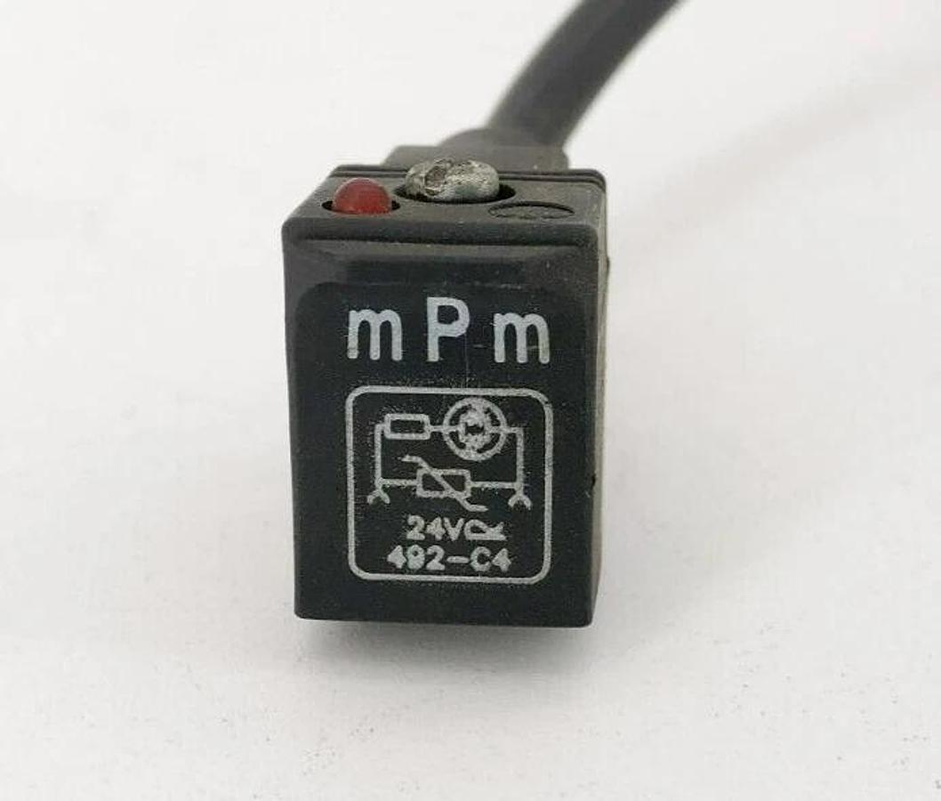Used Lot of 2 MPM 492-C4 Solnoid Connector Cables 24V