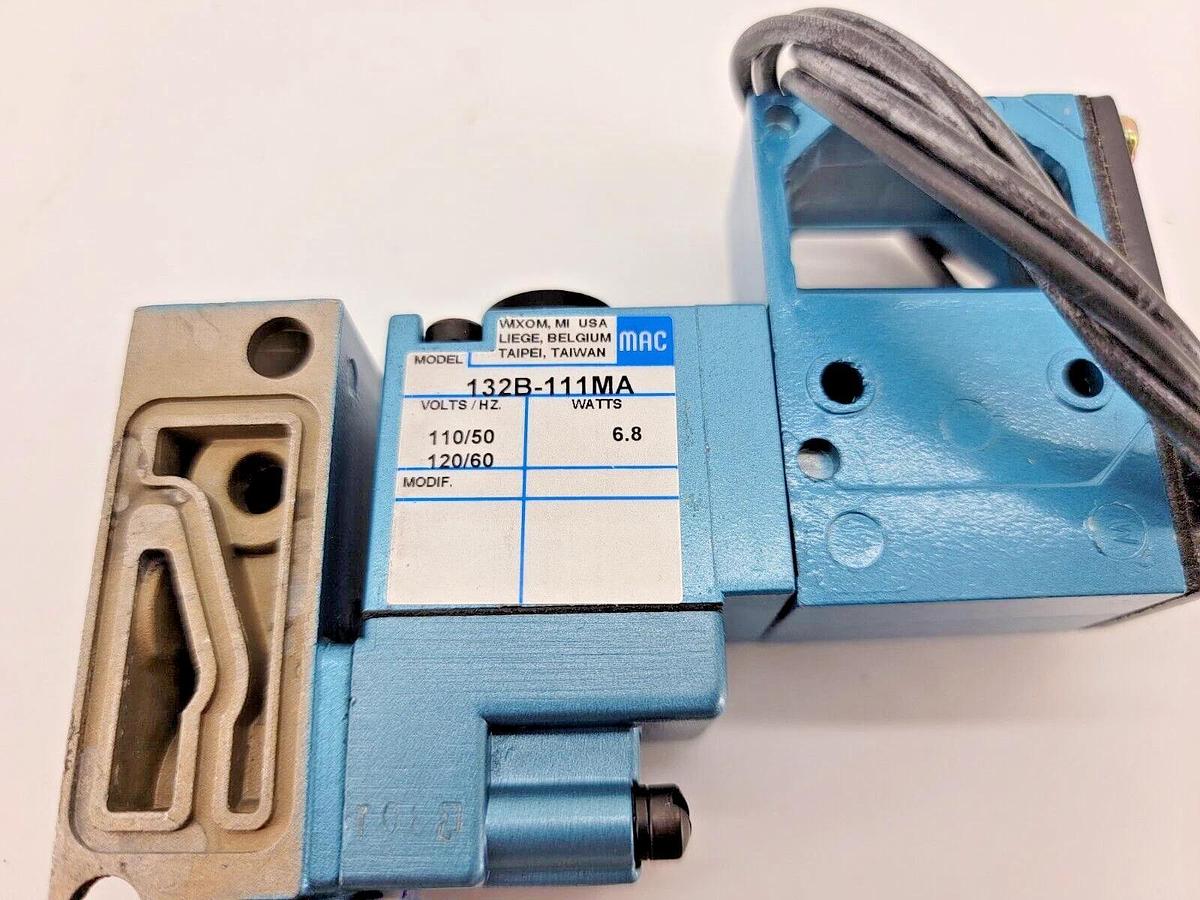 New Mac Valves 132B-111MA Solenoid Valve 3-NC 110/50 120/60 6.8W