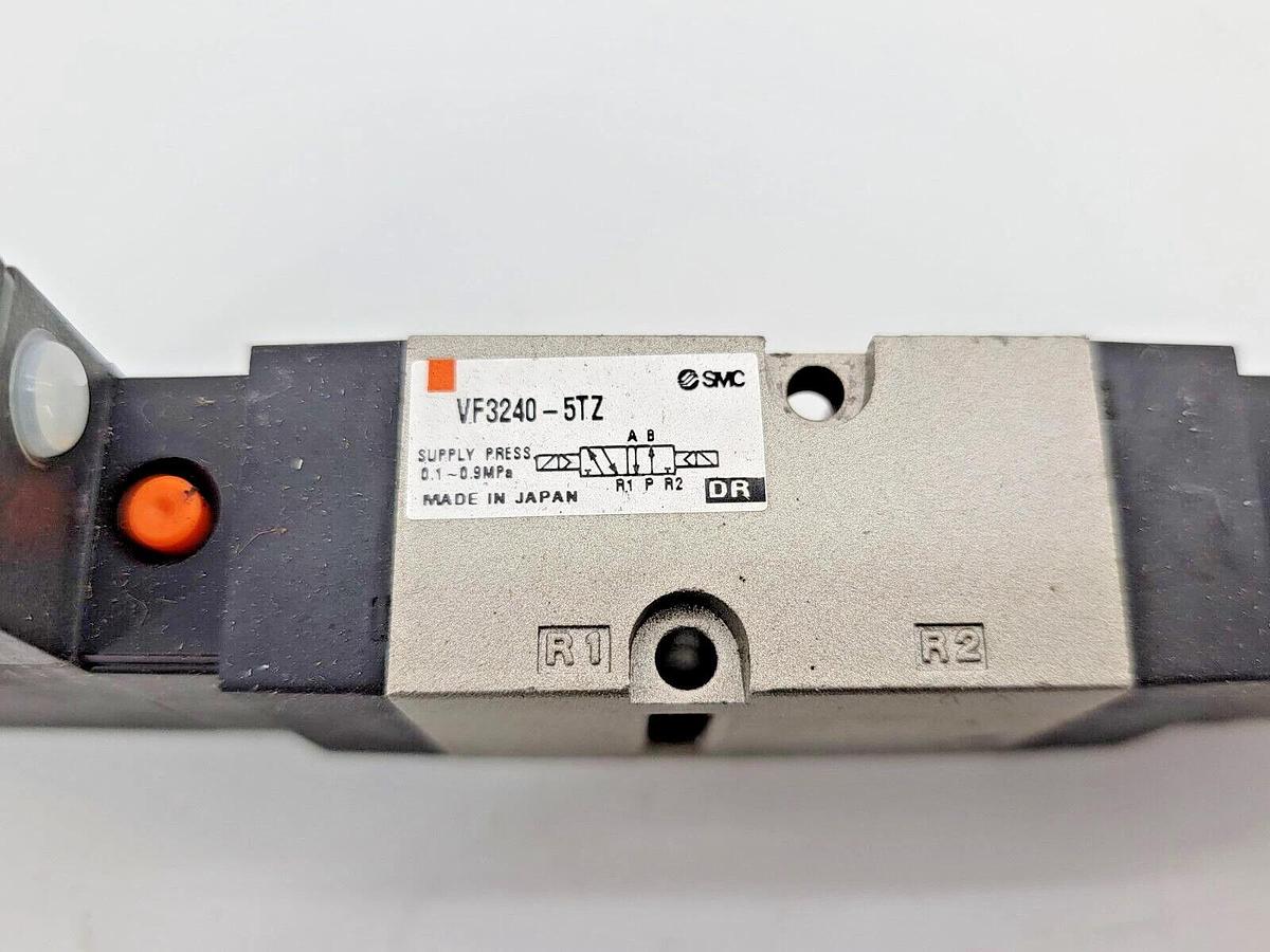 New SMC VF3240-5TZ Solenoid Valve Push Type Override, 21-26VDC, 0.1-0.9MPa