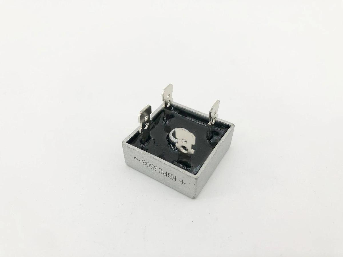 Lot of 3 New Dean Technology KBPC3508 Bridge Rectifiers 800V 400A 560V 35A