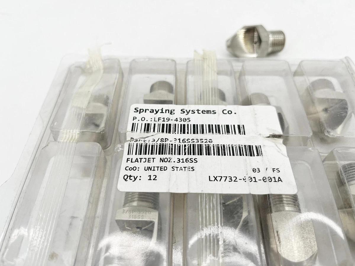 New Spraying Systems 3/8P-316SS3520 Flatjet Nozzle 3/8" Stainless Steel