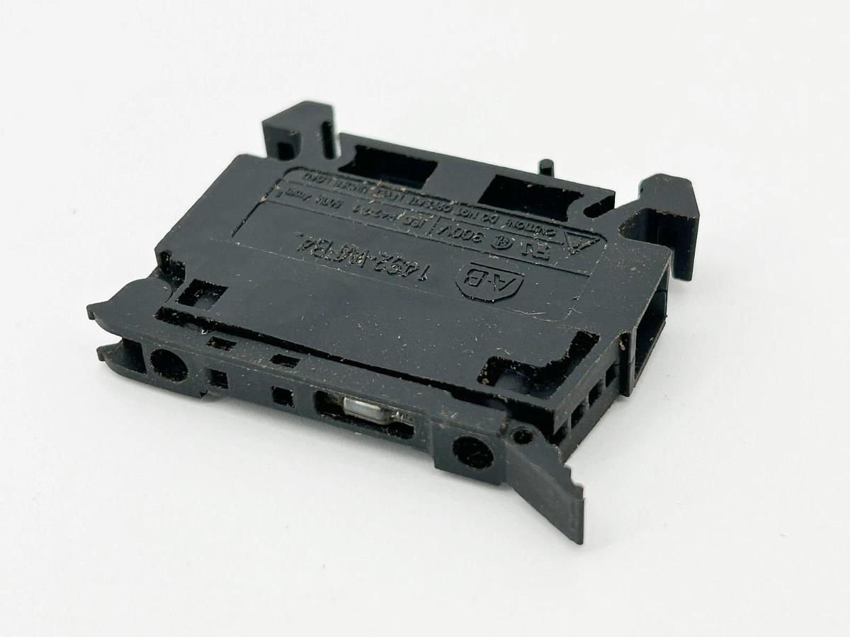 New Allen Bradley 1492-WFB4 Terminal Block 1 Pole 15A 300V