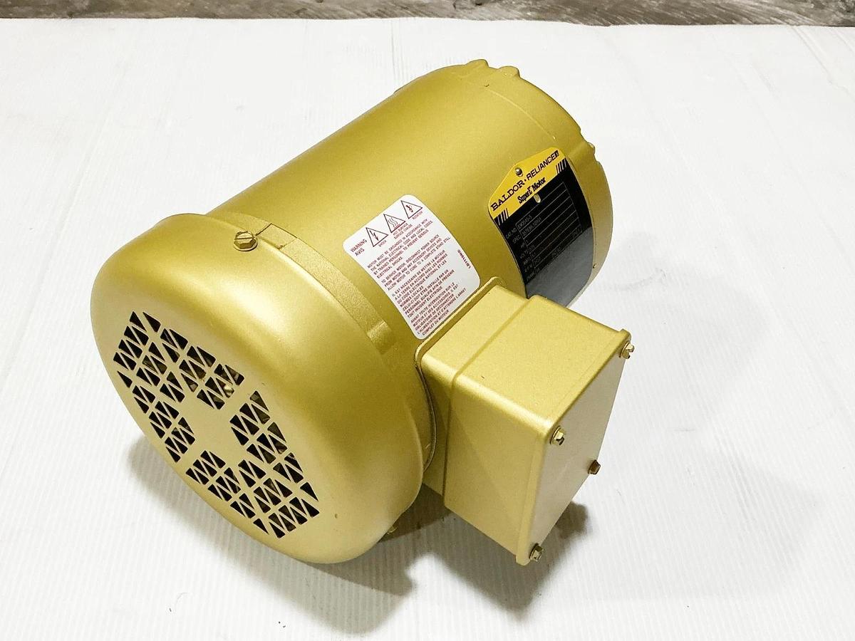 New Baldor EM3545-5 Electric Motor 1HP 3PH 575V 3450RPM 56 Frame 35T696L509G1