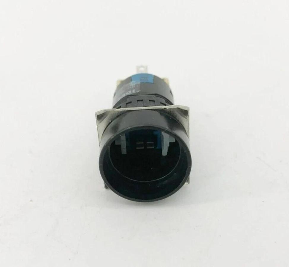 Lot of 5 New IDEC AL6M-M100 Round Pushbuttons SPDT 16mm